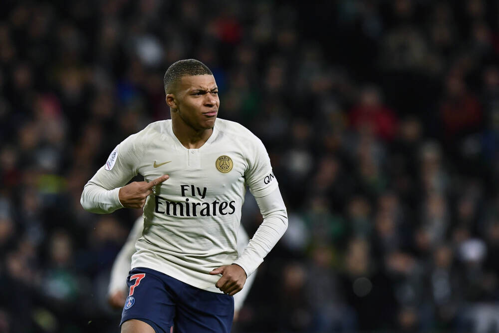 一根路杆里的“智慧密码”